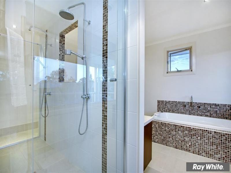 19 Brimbrim Crescent, Mornington VIC 3931