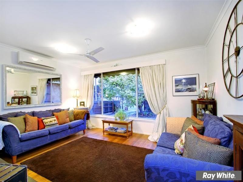 13 Warrah Street, Mornington VIC 3931