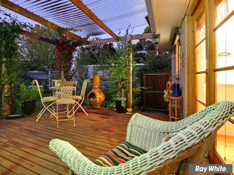 13 Warrah Street, Mornington VIC 3931