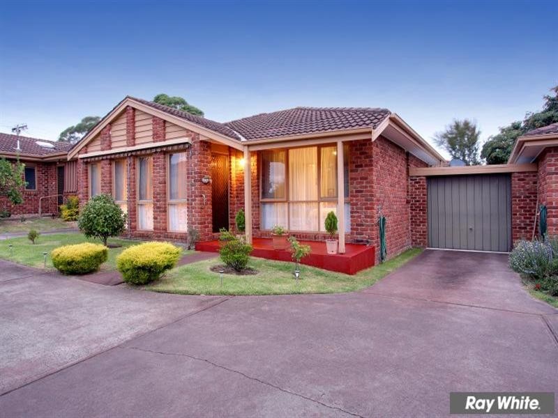 2/11 Napier Street, Mornington VIC 3931