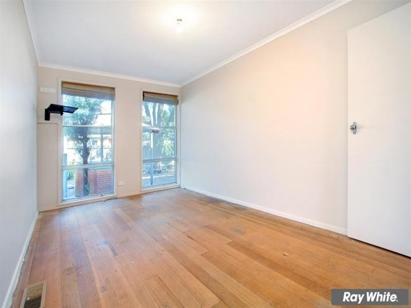 49 Illowa Street, Mornington VIC 3931