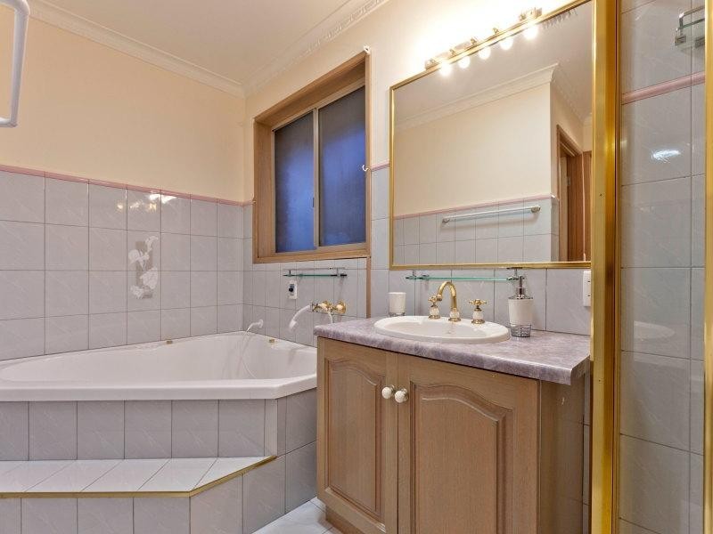 13 Wyuna Court, Mount Martha VIC 3934