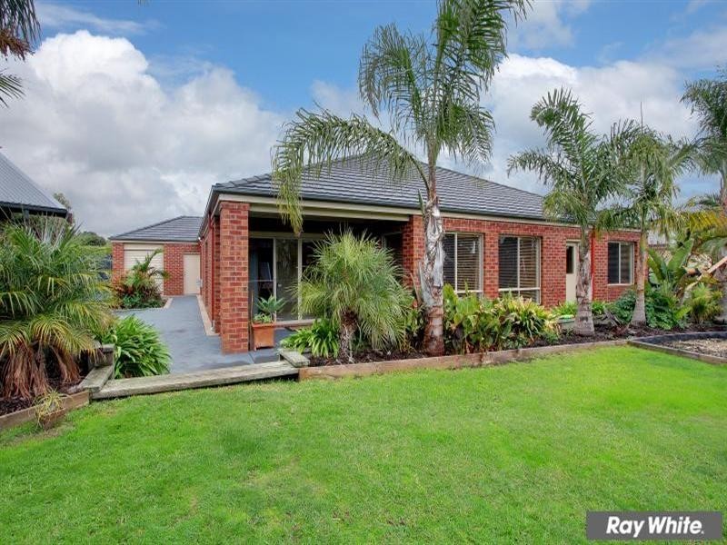 3 Halcyon Rise, Mornington VIC 3931