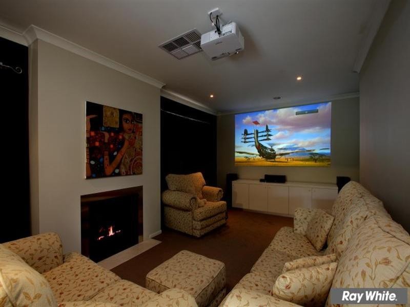 3 Halcyon Rise, Mornington VIC 3931