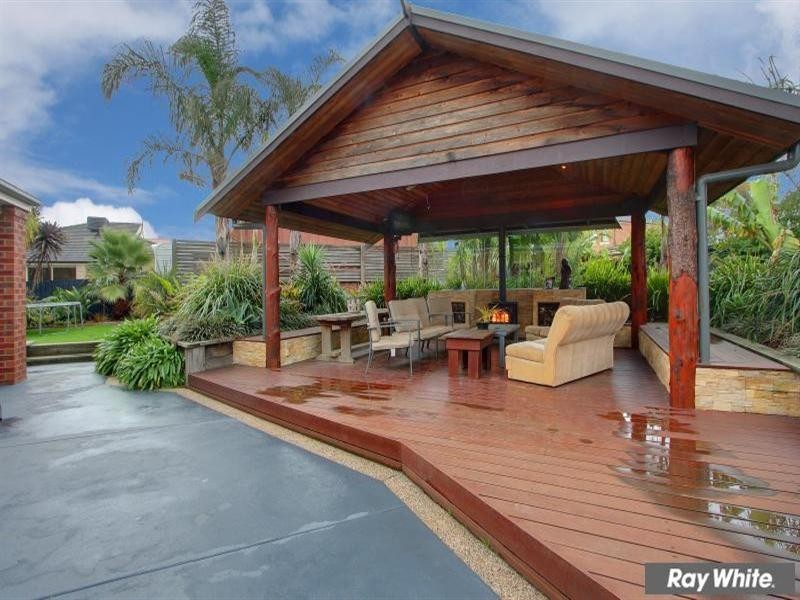 3 Halcyon Rise, Mornington VIC 3931