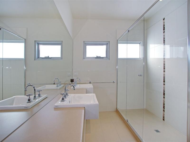 28 The Cove, Safety Beach VIC 3936