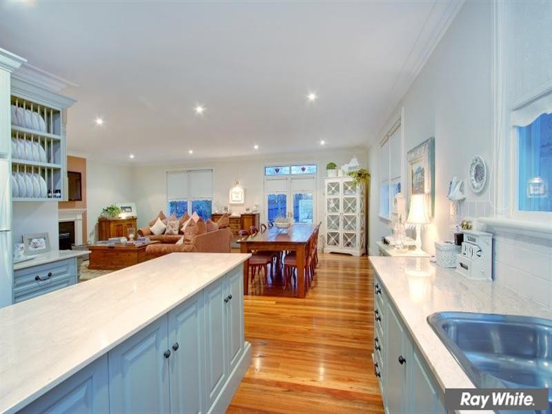 13 Kotor Close, Mount Martha VIC 3934