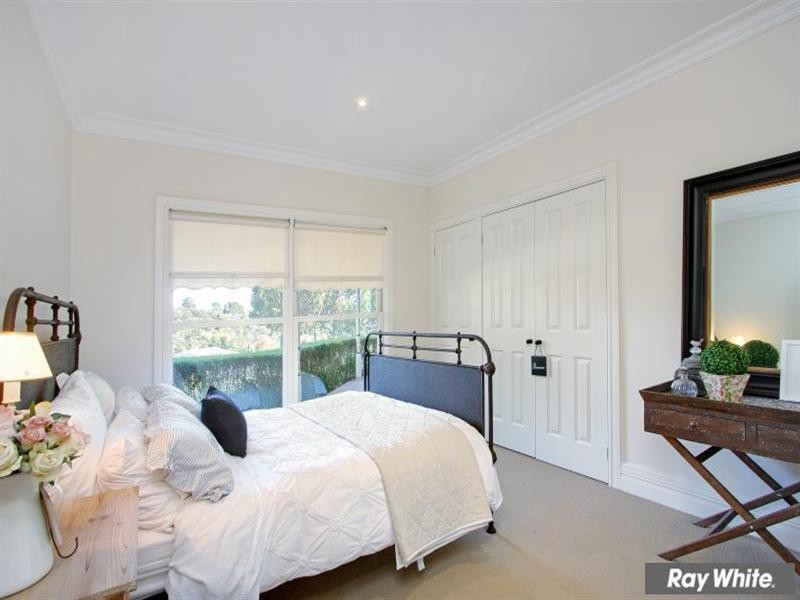 13 Kotor Close, Mount Martha VIC 3934