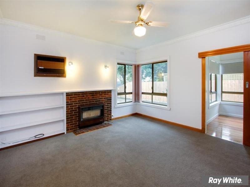 48 Royal Road, Bonbeach VIC 3196