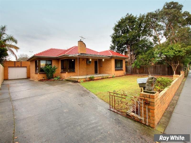 48 Royal Road, Bonbeach VIC 3196