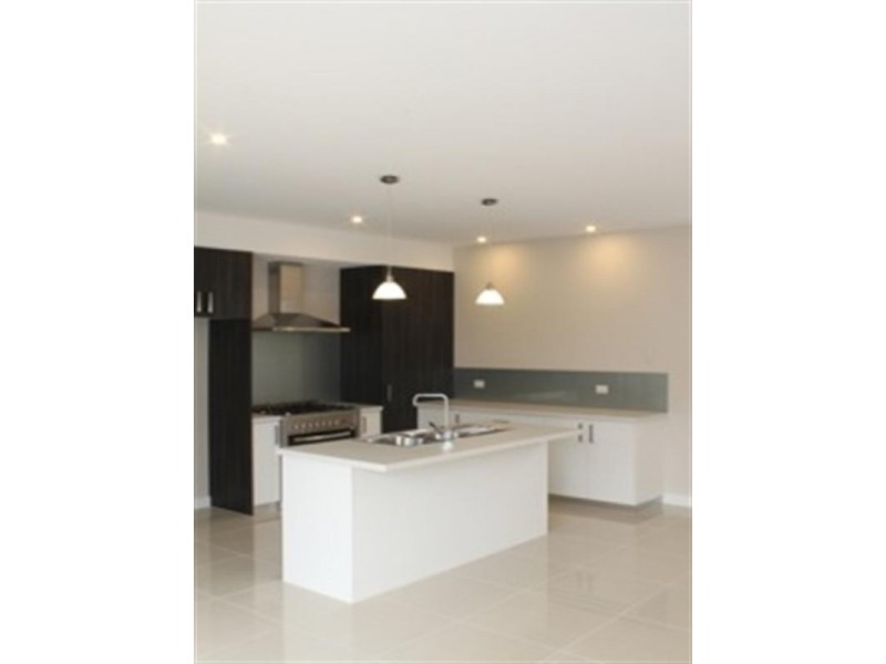 27A Mitchell Street, Mornington VIC 3931