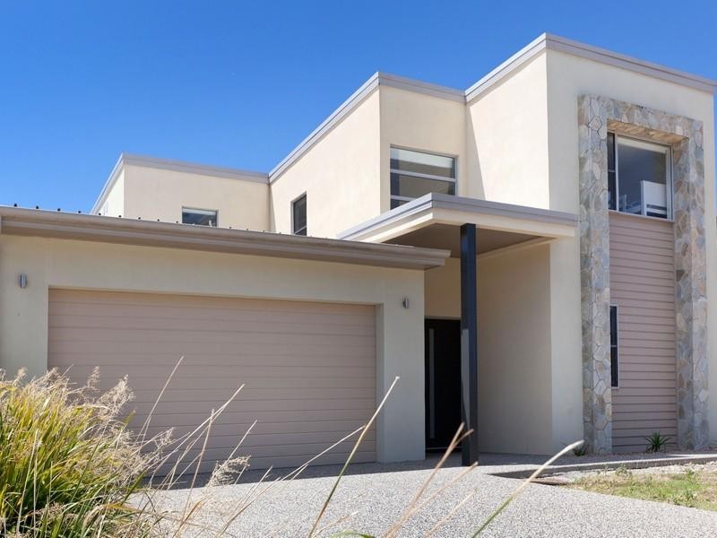 6 Clipper Quay, Safety Beach VIC 3936