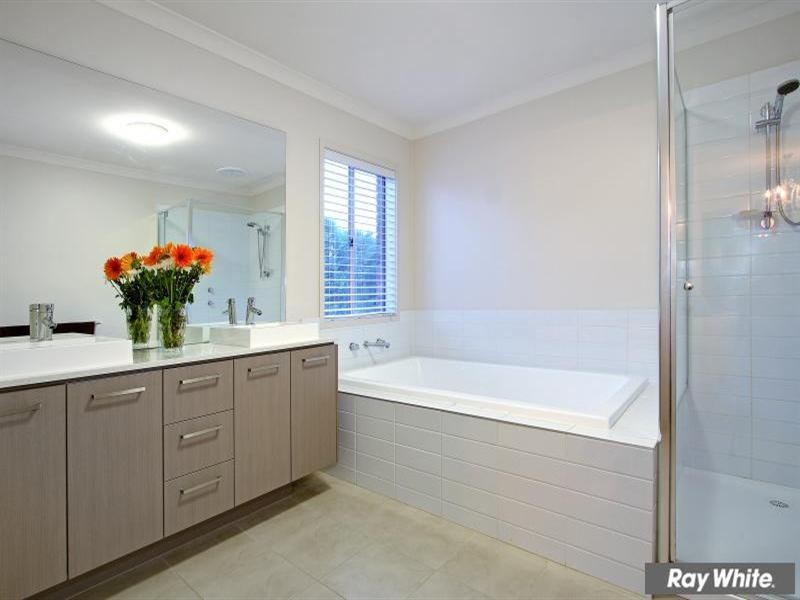 19 Katherine Court, Mornington VIC 3931