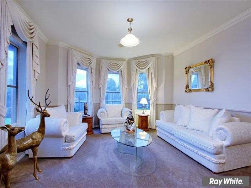 15 Serenity Way, Mornington VIC 3931