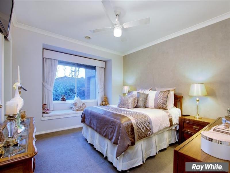 15 Serenity Way, Mornington VIC 3931