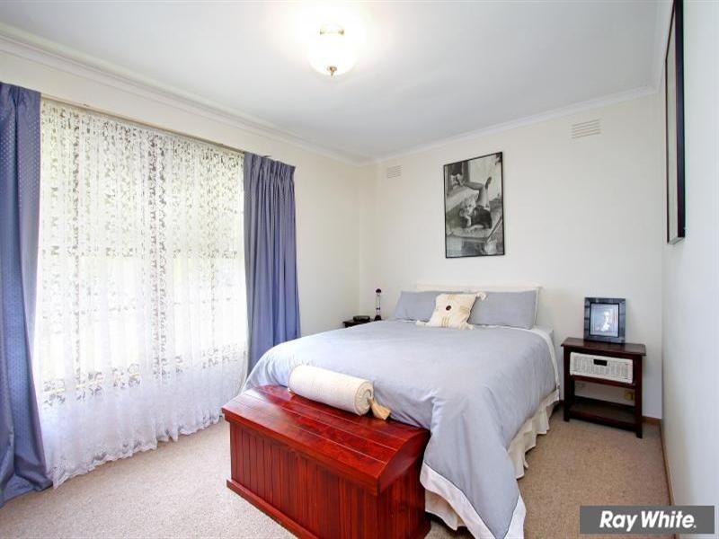 18 Empire Street, Mornington VIC 3931