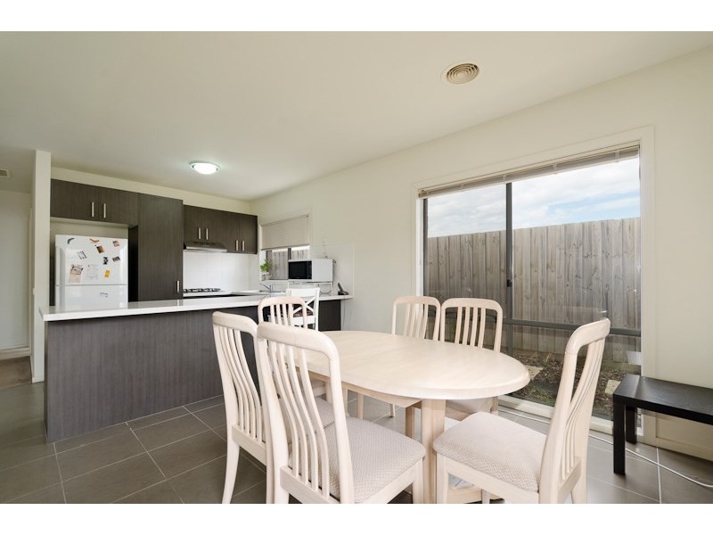 25/110 Bungower Road, Mornington VIC 3931