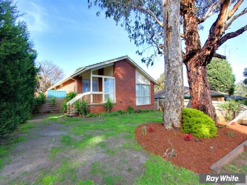 6 Sanderling Crescent, Mornington VIC 3931