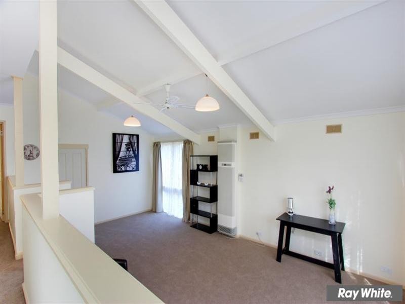 6 Sanderling Crescent, Mornington VIC 3931