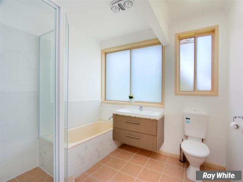 6 Sanderling Crescent, Mornington VIC 3931