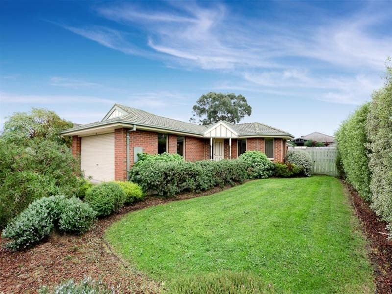 32 Paperbark Drive, Mount Martha VIC 3934