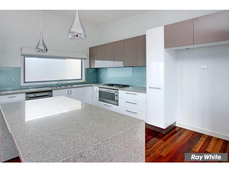 560 Esplanade, Mount Martha VIC 3934