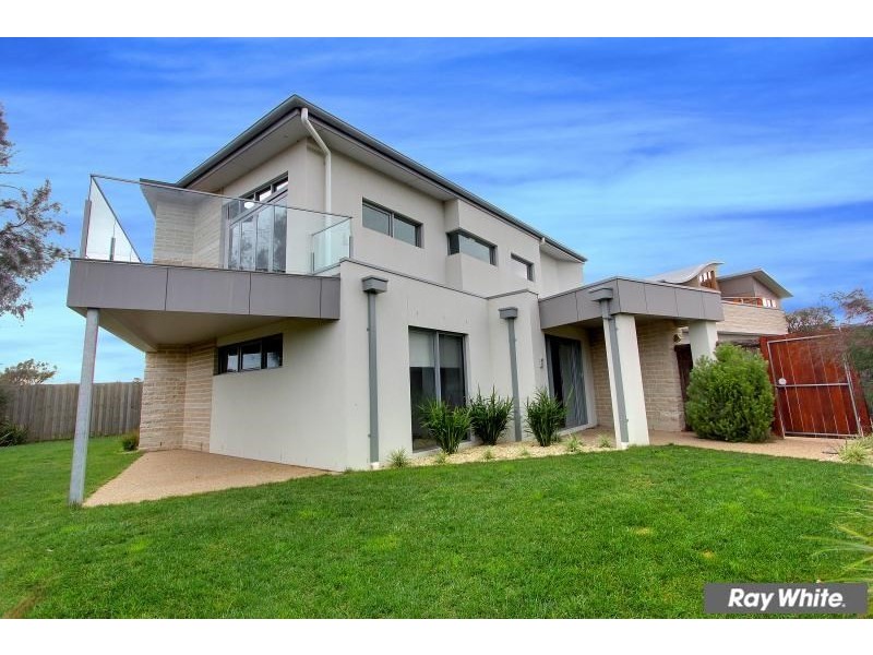 560 Esplanade, Mount Martha VIC 3934