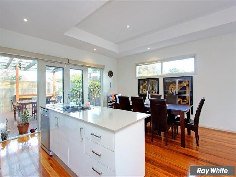 18a Oakland Street, Mornington VIC 3931