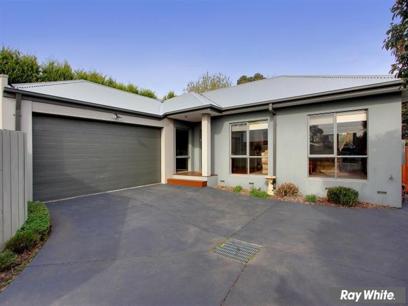 18a Oakland Street, Mornington VIC 3931