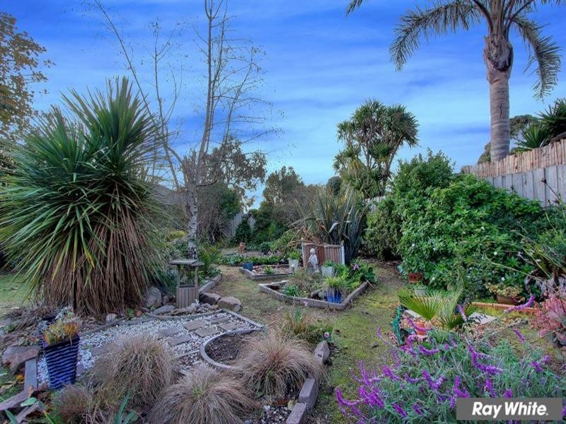 18 Meribah Close, Mornington VIC 3931