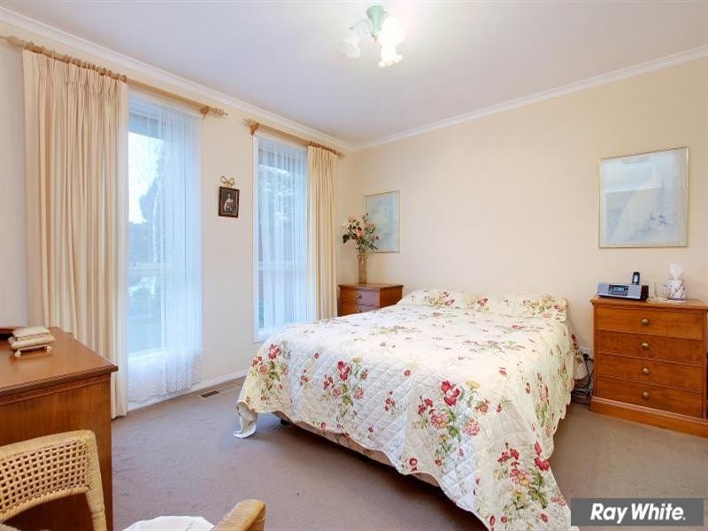 18 Meribah Close, Mornington VIC 3931