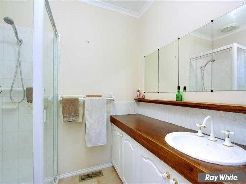 18 Meribah Close, Mornington VIC 3931