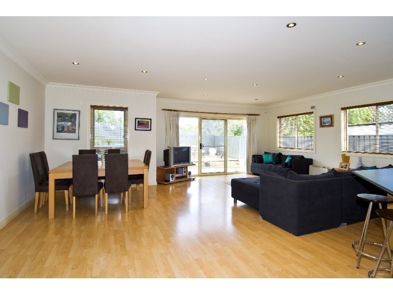 6A Dobson Road, Montmorency VIC 3094