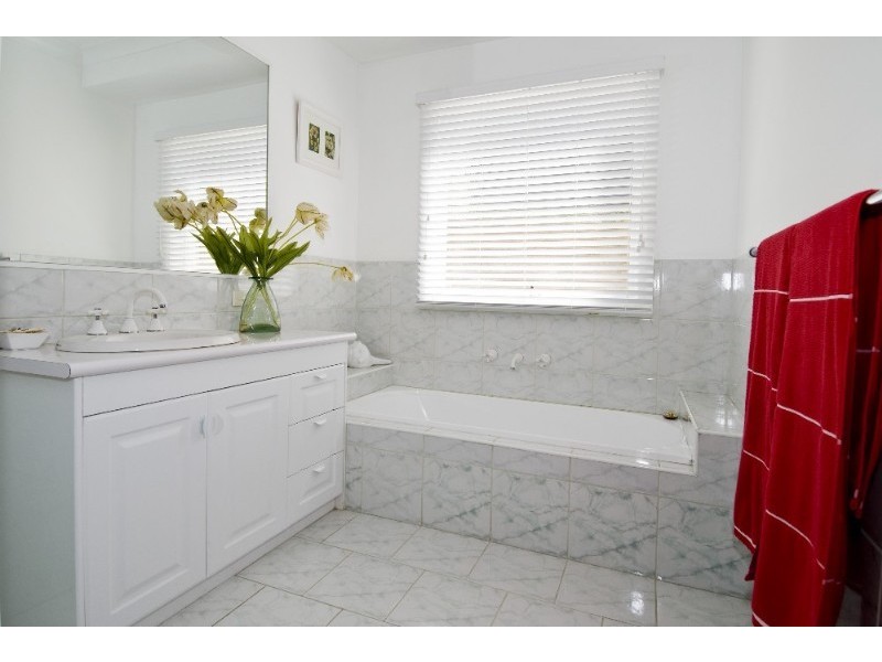 14 David Hockney Drive, Diamond Creek VIC 3089