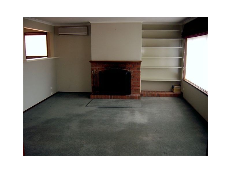 20 Lincoln Street, Watsonia VIC 3087