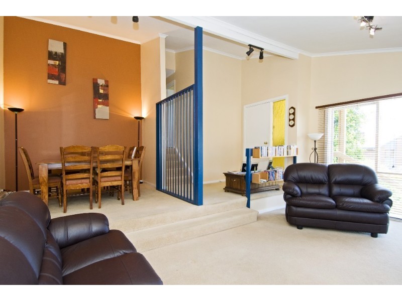 1 Wanda Court, Greensborough VIC 3088