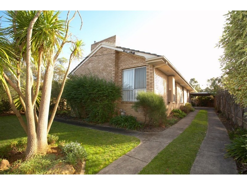 24 Yerrawa Drive, Watsonia VIC 3087