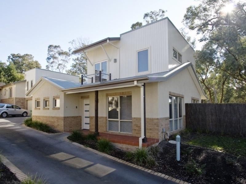 7/171 St Helena Road, Greensborough VIC 3088