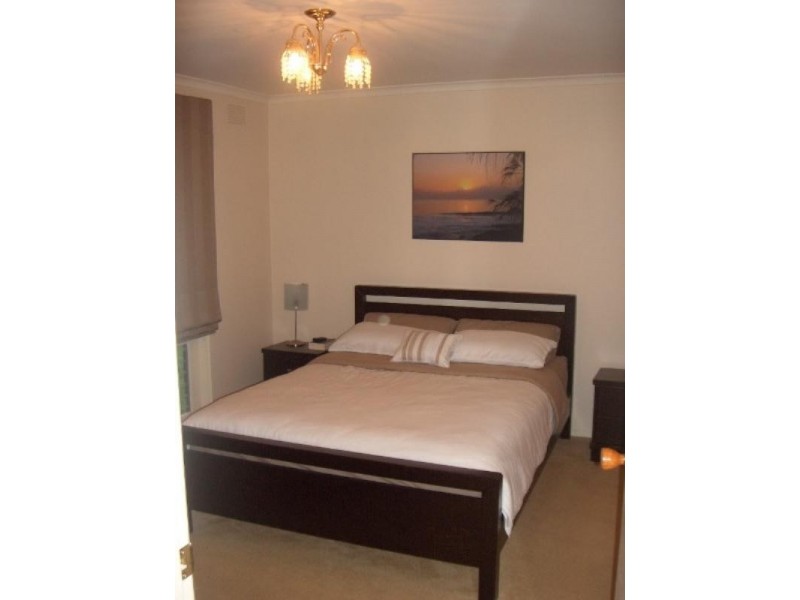 262 Plenty River Drive, Greensborough VIC 3088