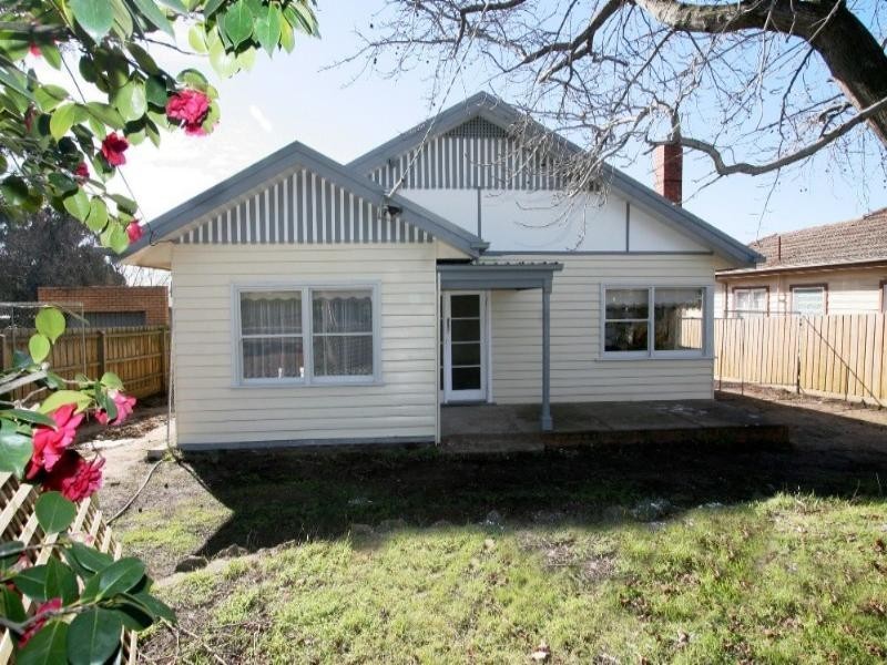 1/16 Morwell Avenue, Watsonia VIC 3087