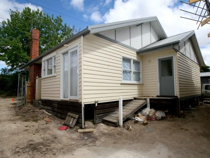 1/16 Morwell Avenue, Watsonia VIC 3087