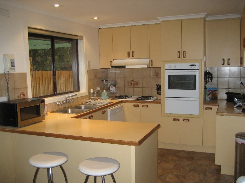 4 Shiraz Court, Bundoora VIC 3083