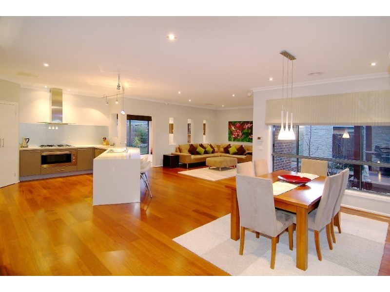 4 Vidler Avenue, Doreen VIC 3754