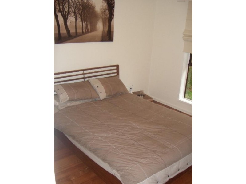 5/69 Nell Street, Greensborough VIC 3088