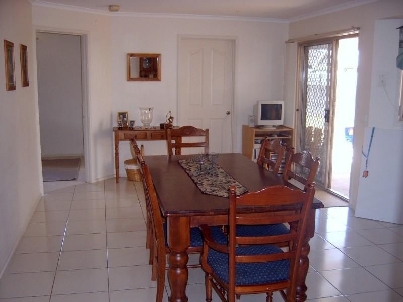 5 Whistler Walk, South Morang VIC 3752