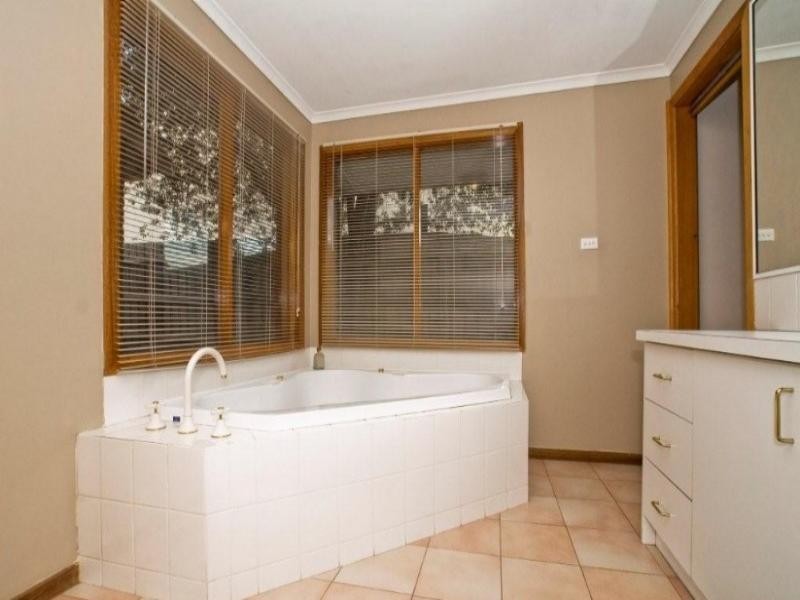 Greensborough VIC 3088