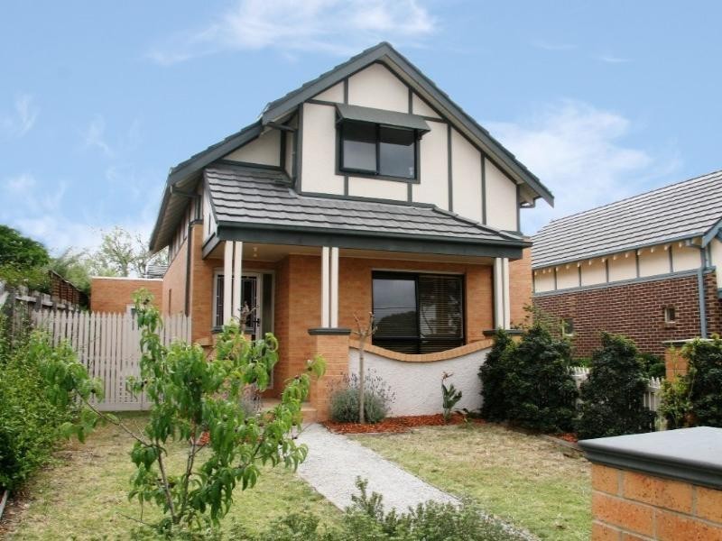 1/9 Watson Street, Macleod VIC 3085