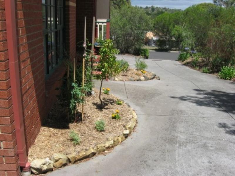 1/6 Railway Road, Greensborough VIC 3088