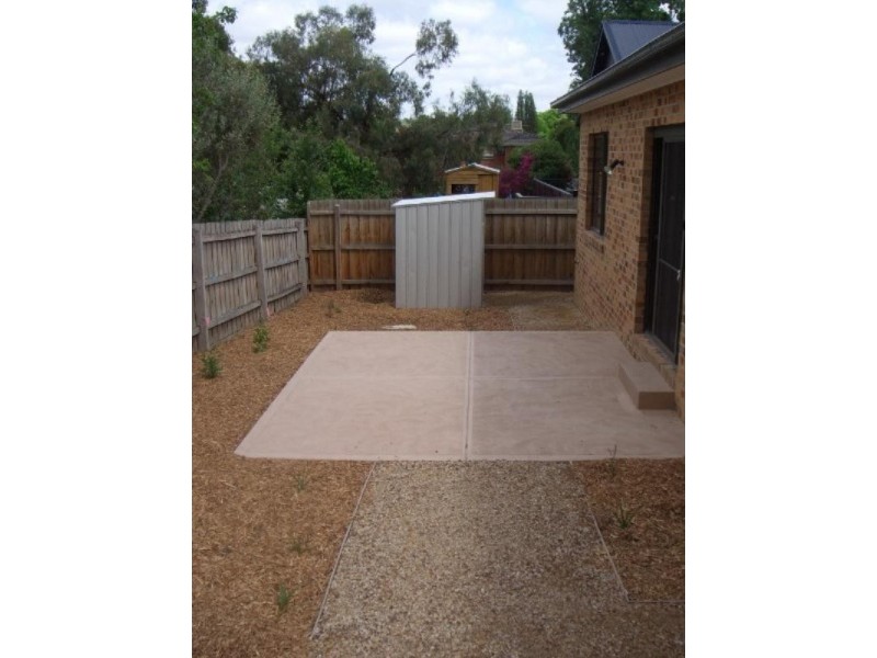 2/10 Greville Road, Rosanna VIC 3084