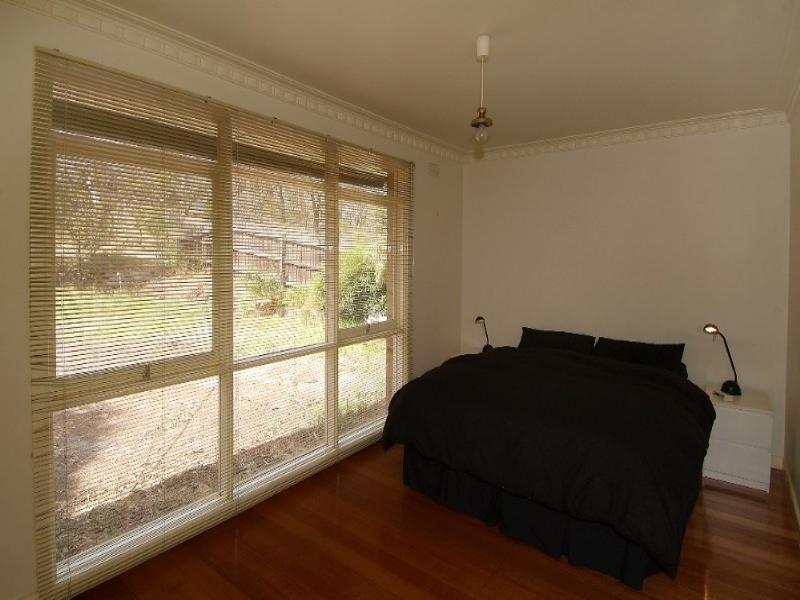 39 Mccarthy Grove, Montmorency VIC 3094